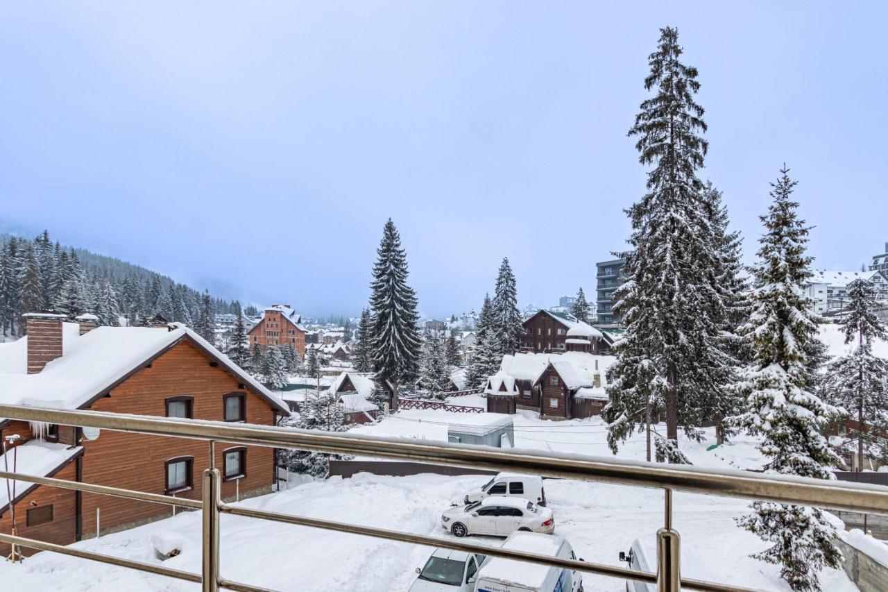 Madison Hotel Bukovel Bagian luar foto